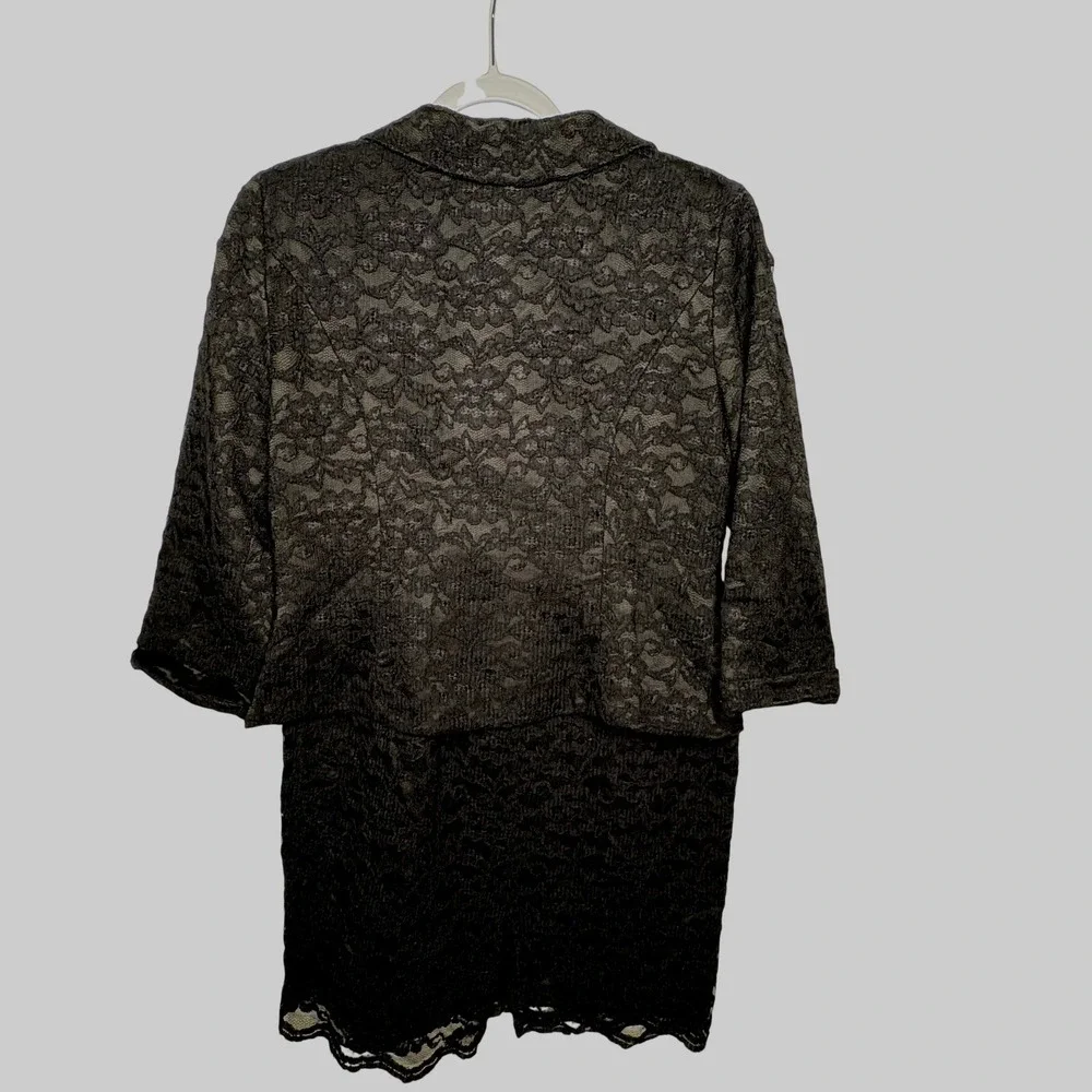 Studio I Black Floral Lace Skirt Suit Set Blazer &‎ Pencil Skirt Size 10 Classic